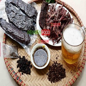 thịt trâu gác bếp