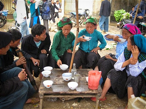 rượu ngô mông pê