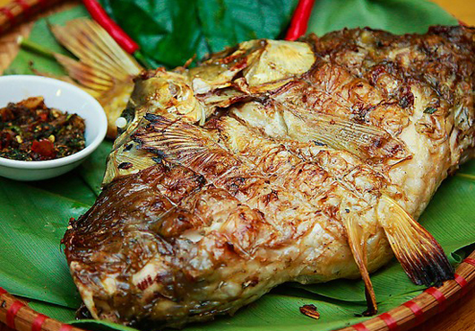 cá nướng mắc khén hạt dổi